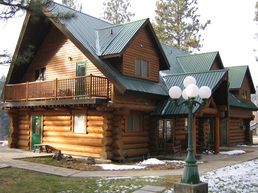 Rainbow Lake Castle Resort Princeton Dış mekan fotoğraf